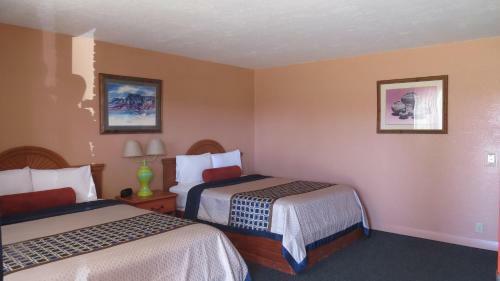 Hotel Americas Best Value Inn Raton Sands