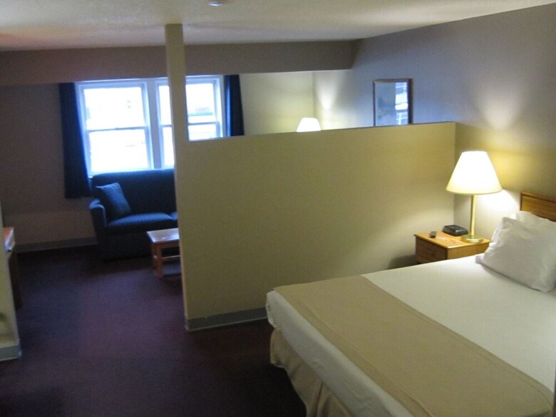 Hotel Royalty Inn