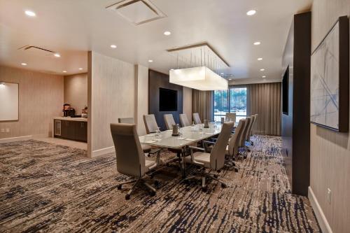 Hotel Embassy Suites Raleigh - Durham/research Triangle