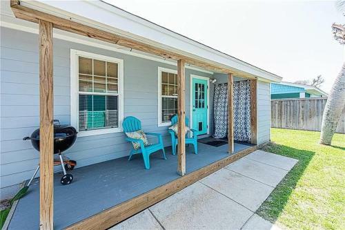 423 Ave C Home