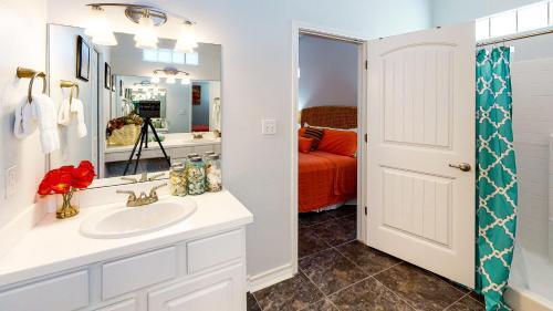 Pb220- The Main Sail Townhouse