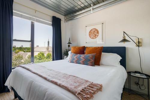 Apartamento Lodgeur At Mid Main Lofts