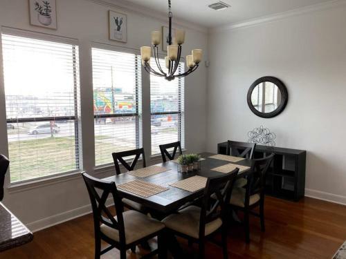 Apartamento Luxury 3-story Home In Downtown Houston