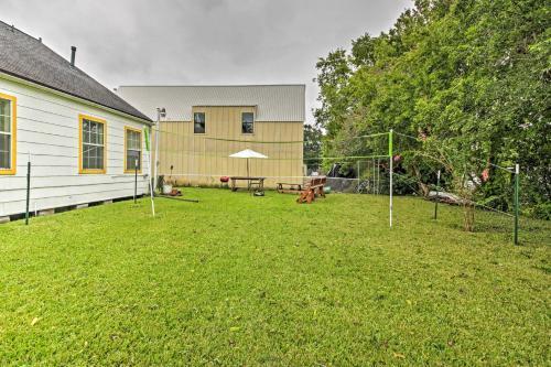 Modern Houston Home Less Than 4 Miles To Houston Zoo!