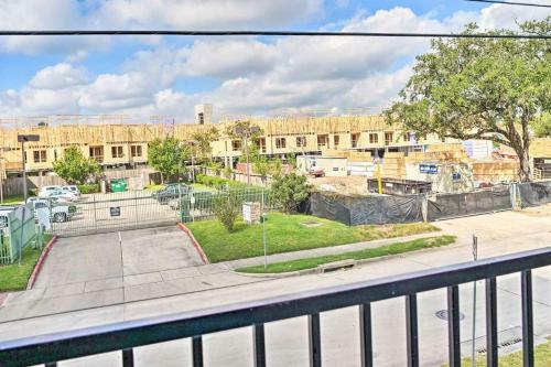New! Beautiful 3 Story Houston Home
