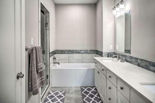 New! Beautiful 3 Story Houston Home