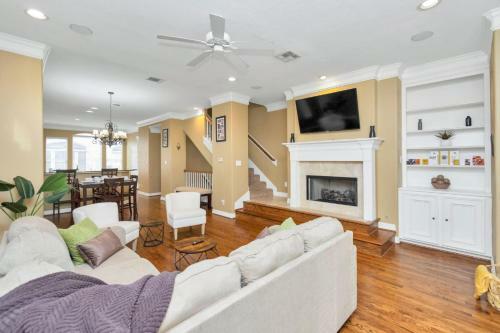 Prime Location Double Patio Townhome