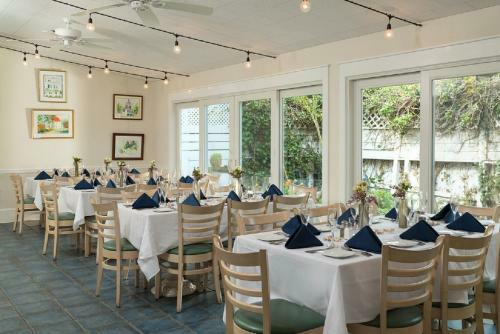The Carroll Villa Hotel