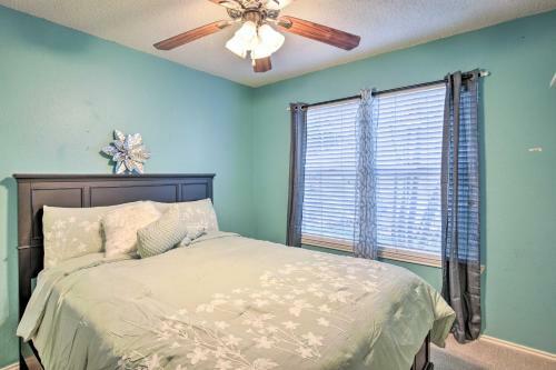 Rowlett Abode With Private Pool Less Than 5 Mi To Town!