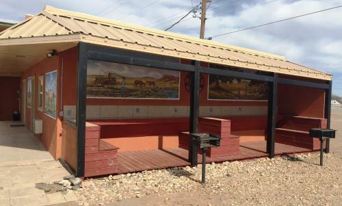 Western Motel