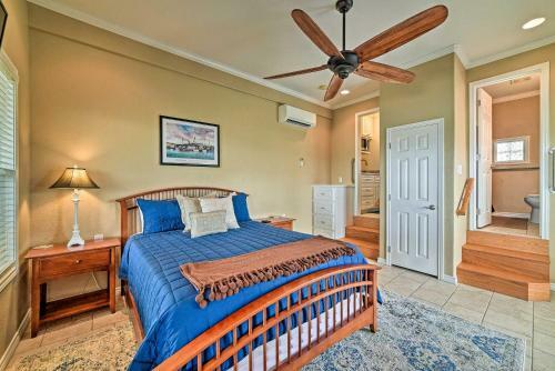 Waterfront Rockport Home With Dock And 2 Kayaks!