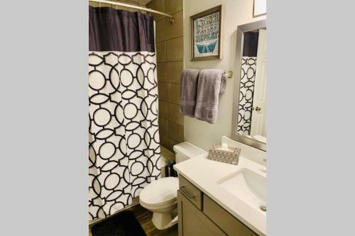 Luxury Apartment Walkable To Towncenter 2bed