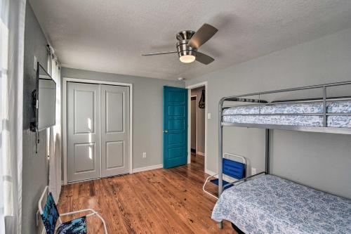 Bright And Breezy Home 4 Blocks To Beach!