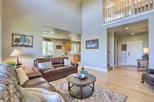Spacious Resort Cabin In Manti-la Sal Mtns!