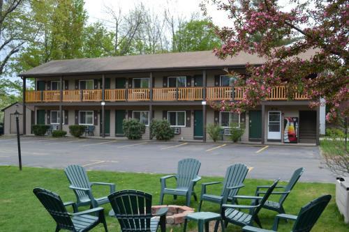Hotel Kancamagus Lodge
