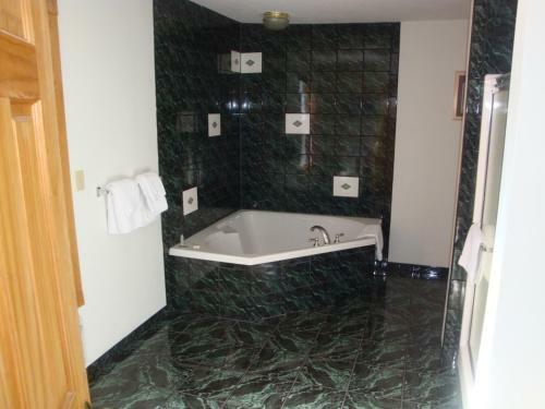 Motel Maple Leaf Inn Lake Placid