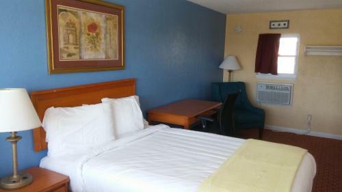 Sandbox Motel