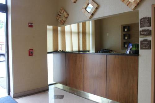 Hotel Comfort Inn Bellerose Queens