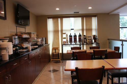 Hotel Comfort Inn Bellerose Queens