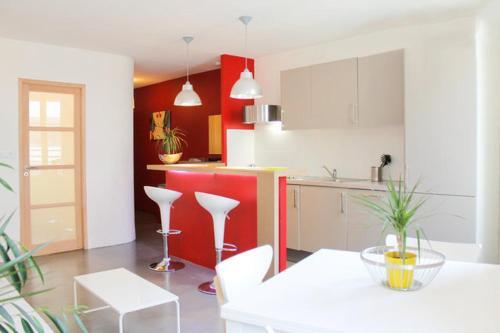 Apartamentos Your Home In Marseille***
