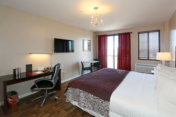 Hotel Vetiver / Manhattan Skyline