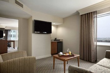 Hilton New York Jfk Airport Hotel