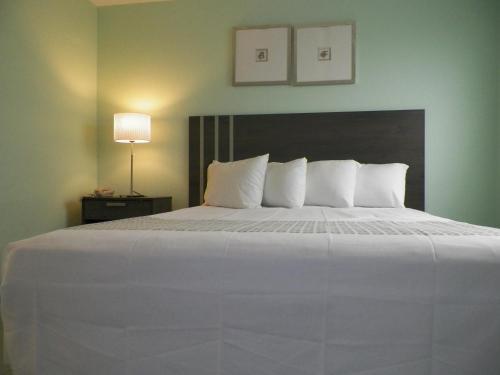 Motel Royal Canadian