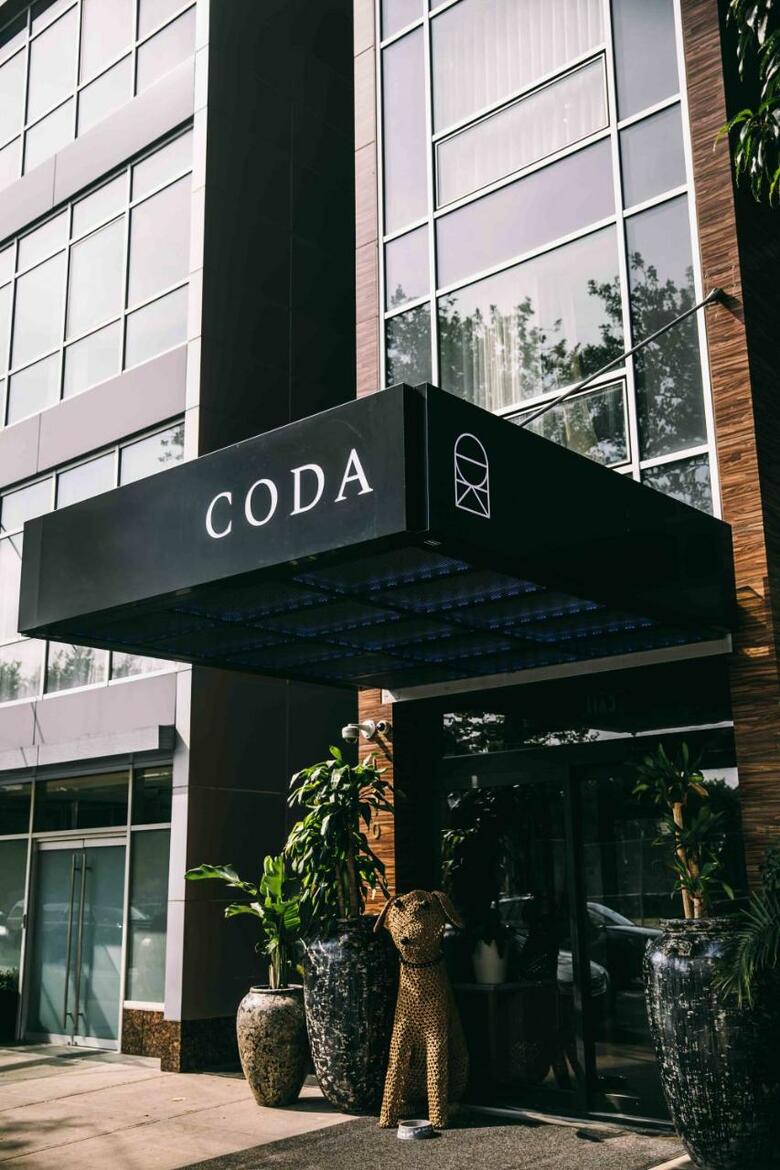 Mccarren Hotel & Pool, Chelsea Hotels
