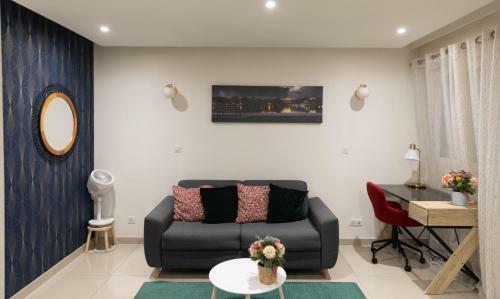 Apartamento �l�gant Et Tr�s Spacieux, Mon Studio Vous S�duira!