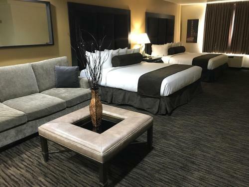 Gold Strike Hotel & Casino