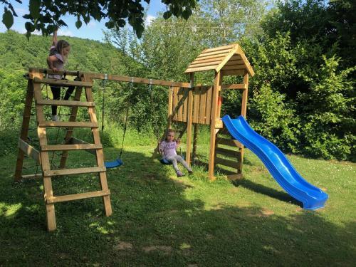 Hameau de Montcabirol - Pyr�n�es