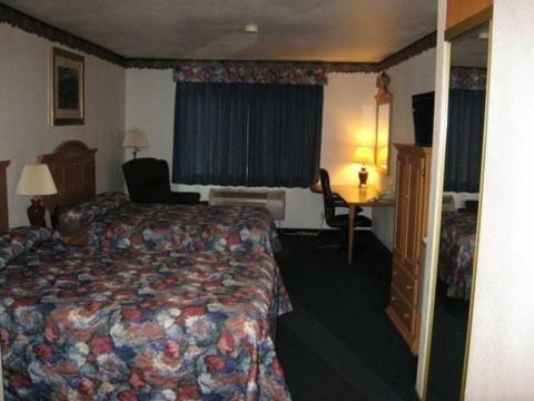 Motel Glacier Gateway Plaza