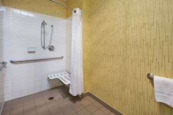 Holiday Inn Express Hotel & Suites - Belleville Area