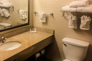 Hotel Comfort Inn & Suites Harrisonville