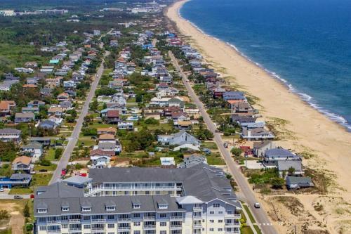 The Sandbridge Dunes - Seabiscuit 306