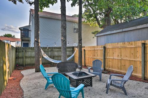 Virginia Beach Townhouse - 2 Mi To Boardwalk!