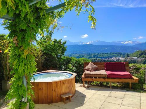 Bed & Breakfast Le Belv�d�re : Chambres Et Table D'h�tes