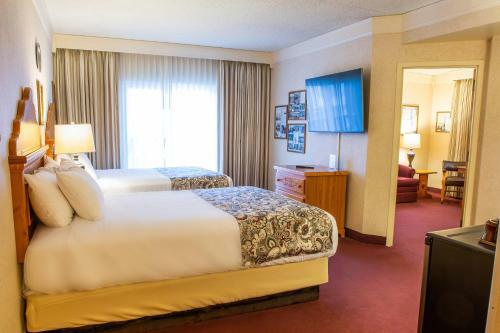 Hotel Bavarian Inn Lodge