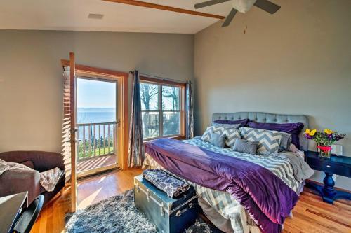 Kingston Home With Deck - 5 Minutes To Private Beach
