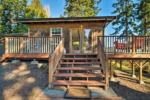 Kingston Home With Deck - 5 Minutes To Private Beach