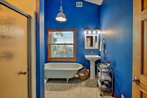 Kingston Home With Deck - 5 Minutes To Private Beach