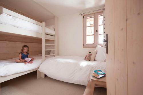 Chalet Debussy - Our Elegant Farmhouse
