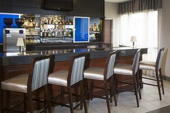 Hotel Doubletree By Hilton Detroit Novi