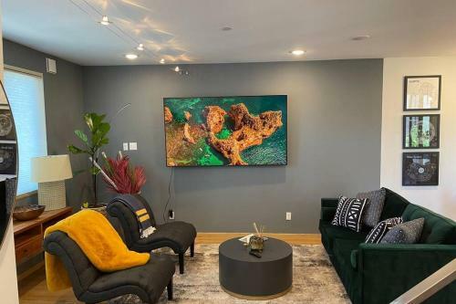 Apartamento Cheerful New Modern Townhome Close To Downtown