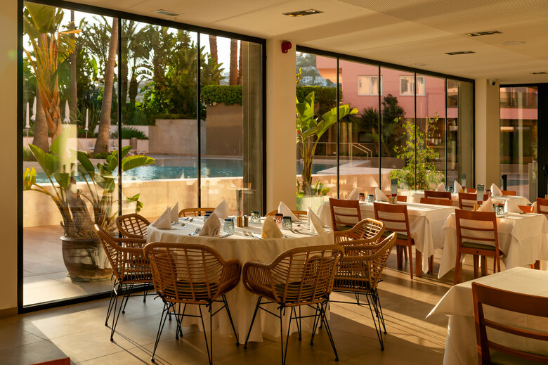 Aqua Hotel The Breeze & Spa - Adults Only (+18)