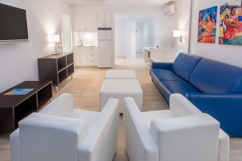 Hotel Tahit� Playa & Suites