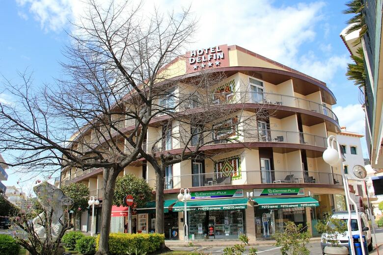 Hotel Delf�n