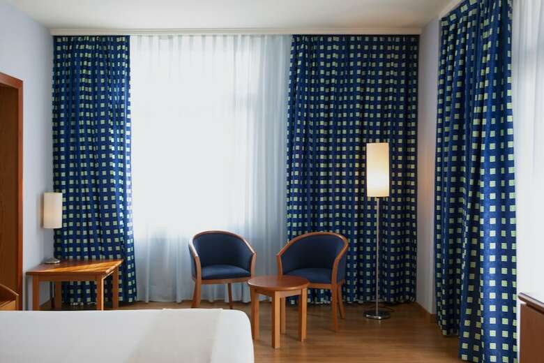 Hotel Delf�n