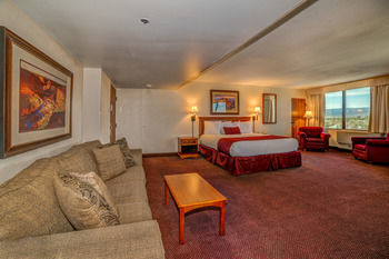 Grand Vista Hotel