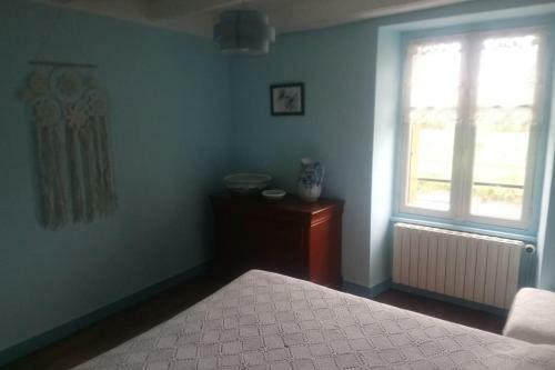 G�te Des 4 Saisons En Broc�liande